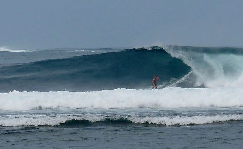 Jimmys Right Surf Sumatra